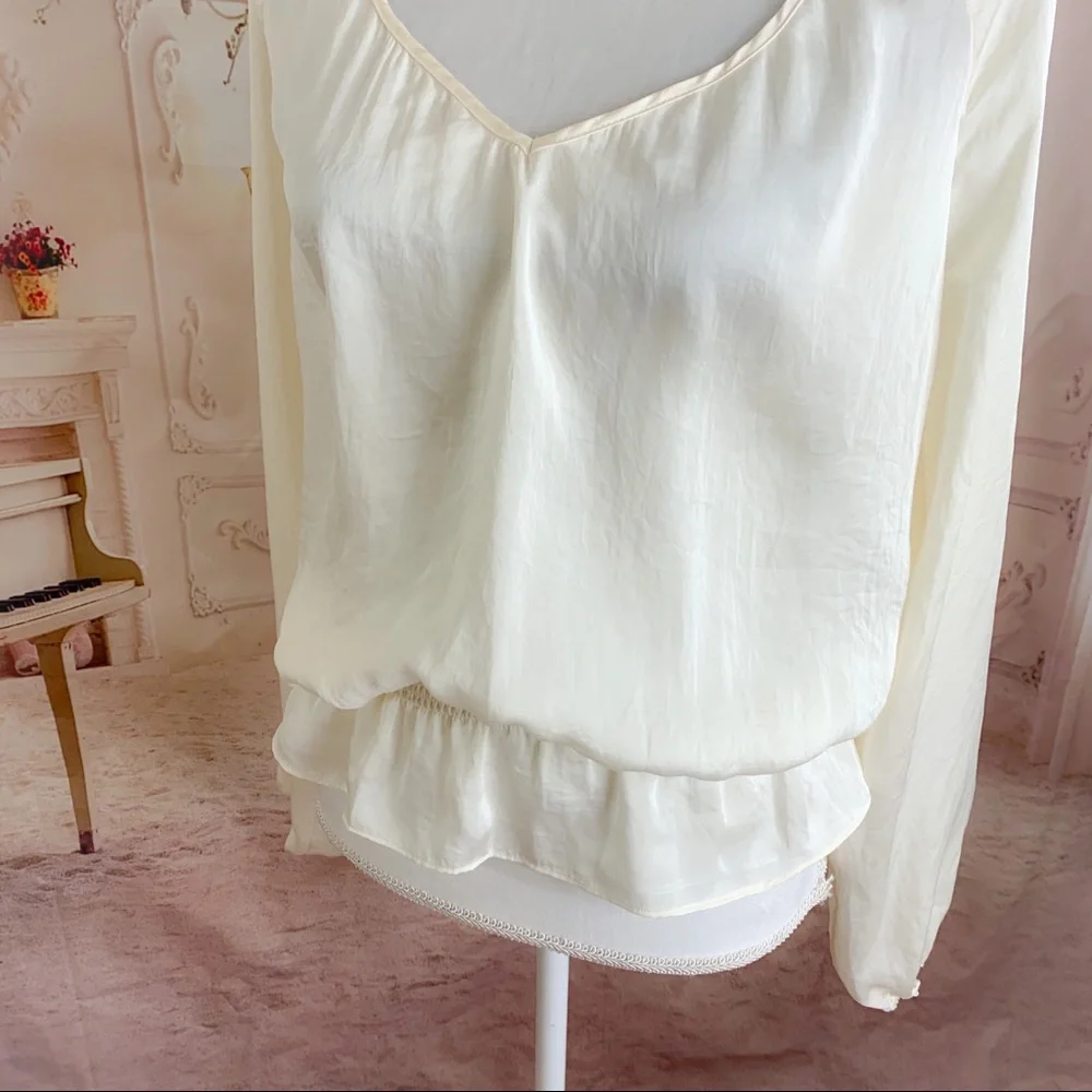 Michael Kors Ivory Silky Ruffle Blouse - Picture 5 of 10